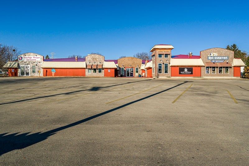 2510 Mineral Point Ave, Janesville, WI, 53548